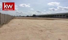 Land on the National Road 3