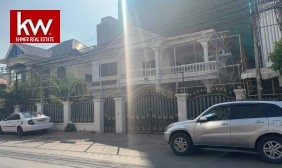 Villa For Rent
