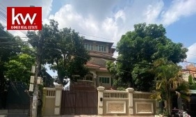 Villa For Rent