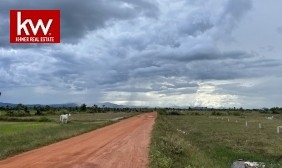Land for Sale on National Road 41